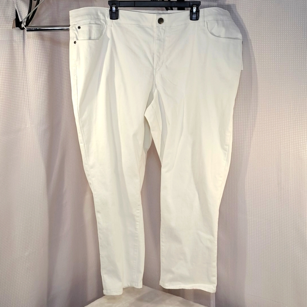 NWT Westbound Women's Jeans